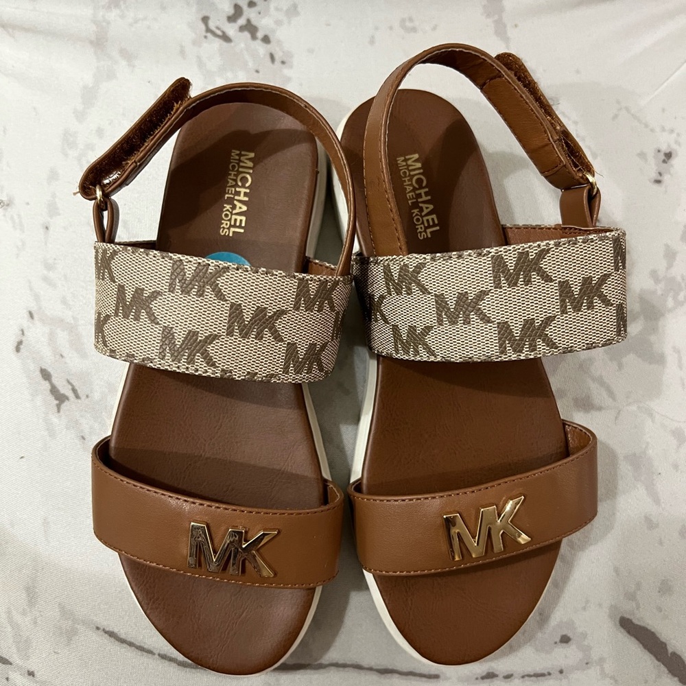 Michael Kors Brown and Beige Sandals Girls Size 2